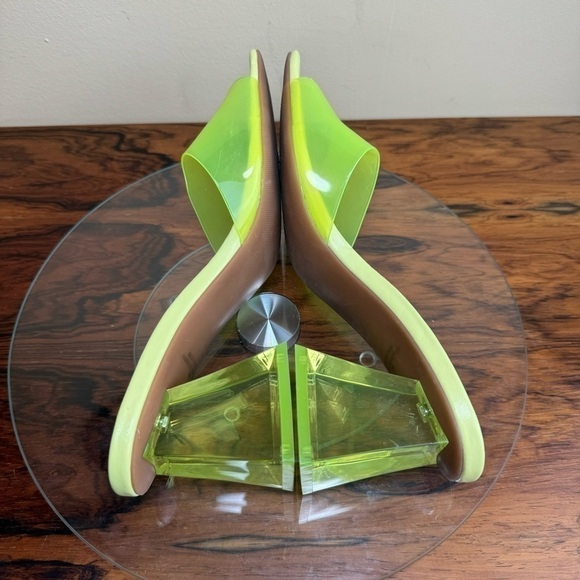 BP. Brooks Sandal - Yellow Canary - Picture 12 of 15